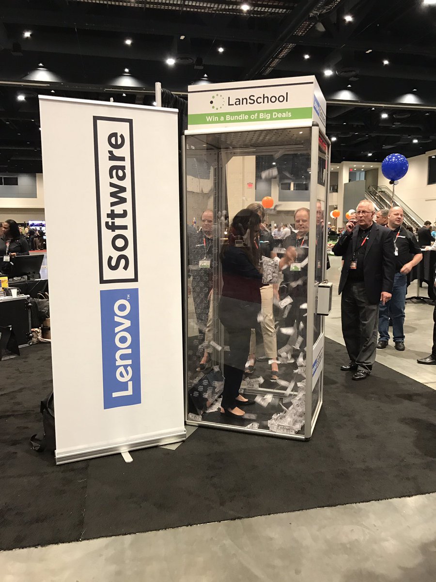 joannaalphin's tweet image. Folks are winning big at the @LenovoSoftware booth 92! Come down and see what the #softwarebuzz is about #WeAreLenovo