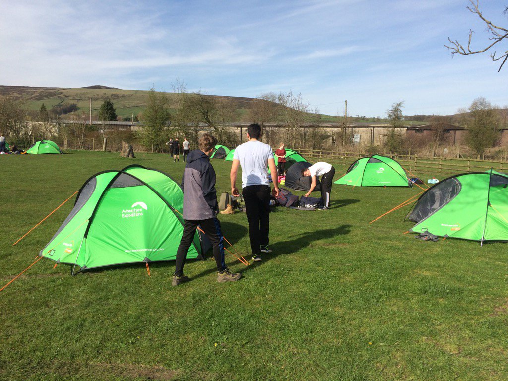 Made it to the Peak District, home for the next two nights!!