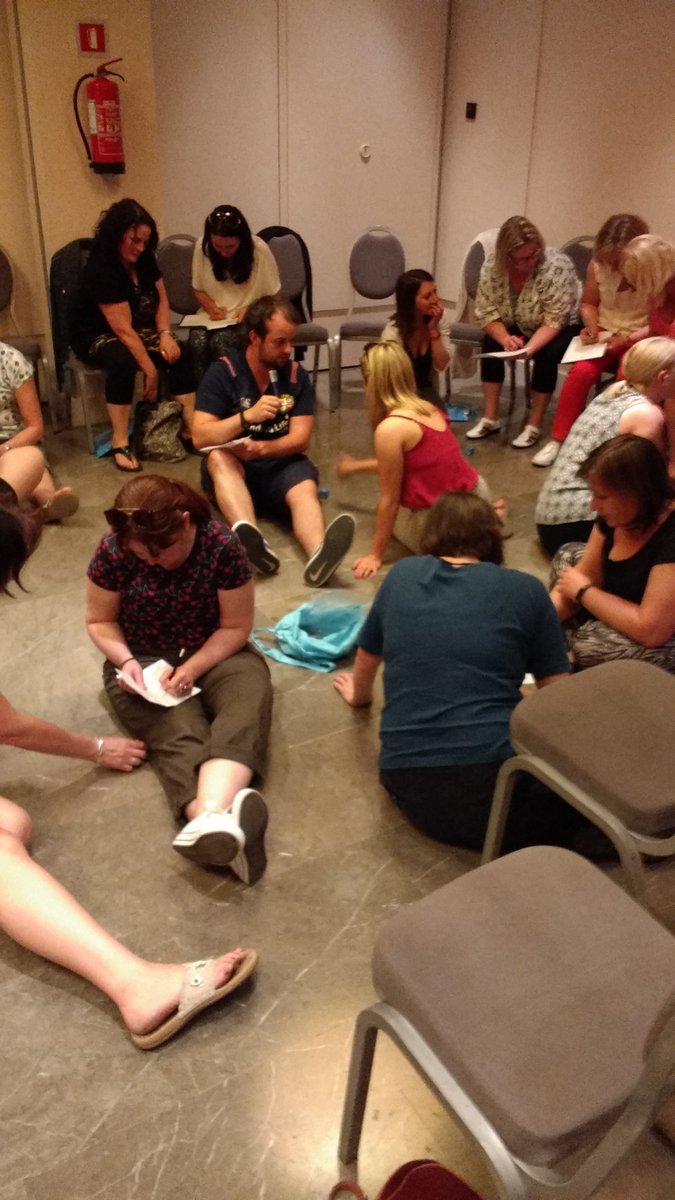 ARodriguezLang's tweet photo. Matemáticas divertidas en #lfeeimmersion @LfeeEurope https://t.co/BgS0iMvRHs