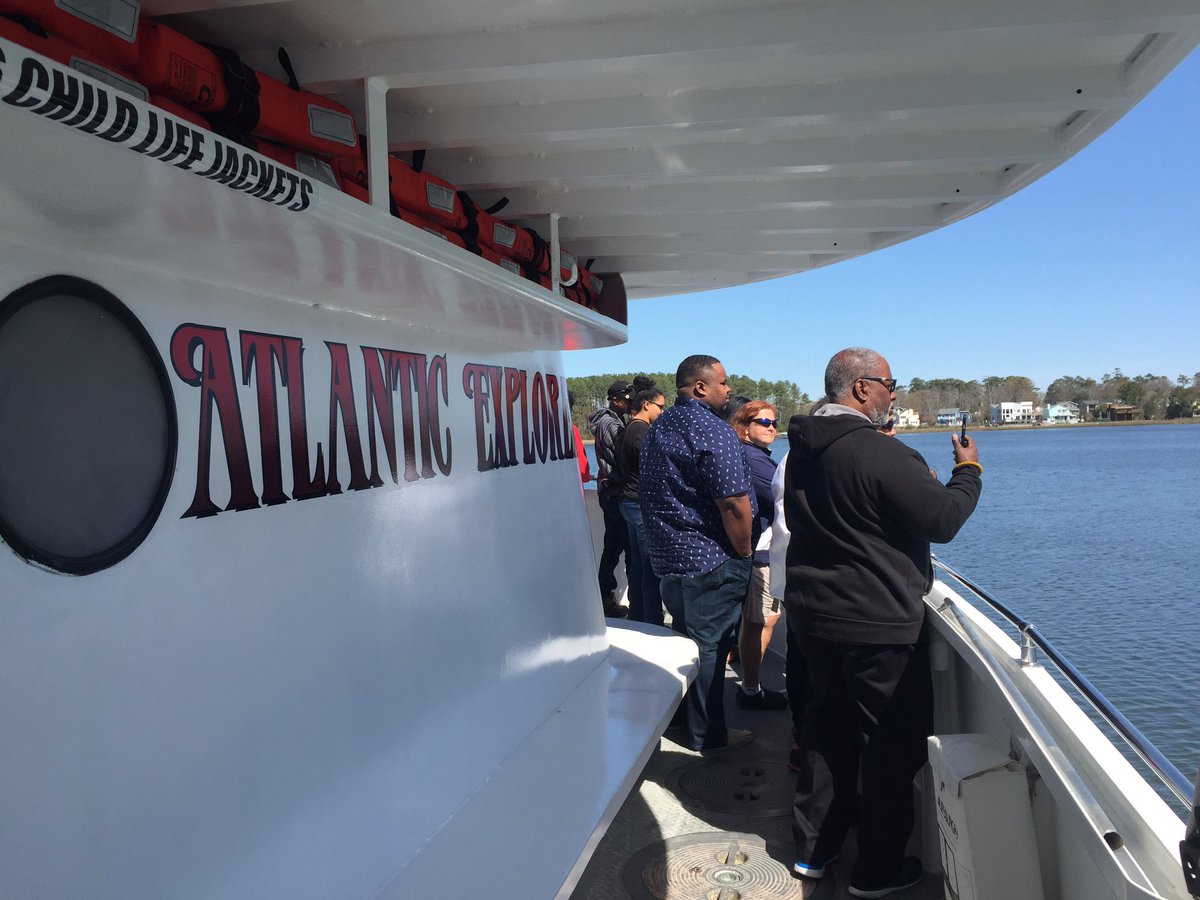 kady_holland's tweet photo. And were off!!!! #AtlanticExplorer #DolphinWatching 🐬 #EventsofaLifetime 💎🐬#DiamondResorts https://t.co/Gif32HzS1B