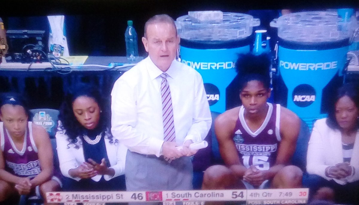 HillariousFunny's tweet photo. Everyone with some common sense had the same question in mind, why was #morganwilliam #benched for the entire 4th quarter? #Vic #Schaefer ?? https://t.co/6Z0vZm05f5