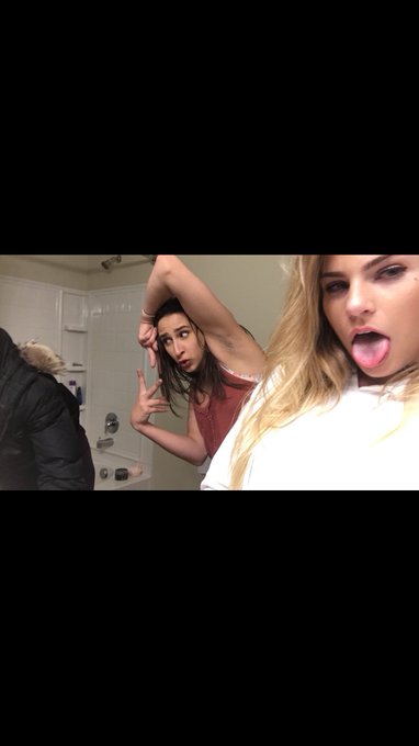 @xoxoashleyadams I misssssssss my roommate !!!!!!!! Surprised anyone can take us seriously ever 😂 https://t<a class="tags" href="/tag/xoxoashleyadams">@xoxoashleyadams</a><a href="/tag/pornhusband"class="tags"><span>#pornhusband</span></a>