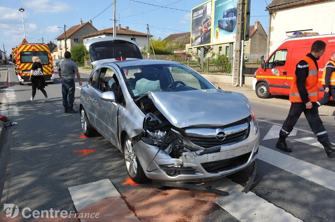 La Montagne On Twitter Allier Trois Blesses Legers Apres Une Collision A Yzeure Https T Co Sr20rmrne7