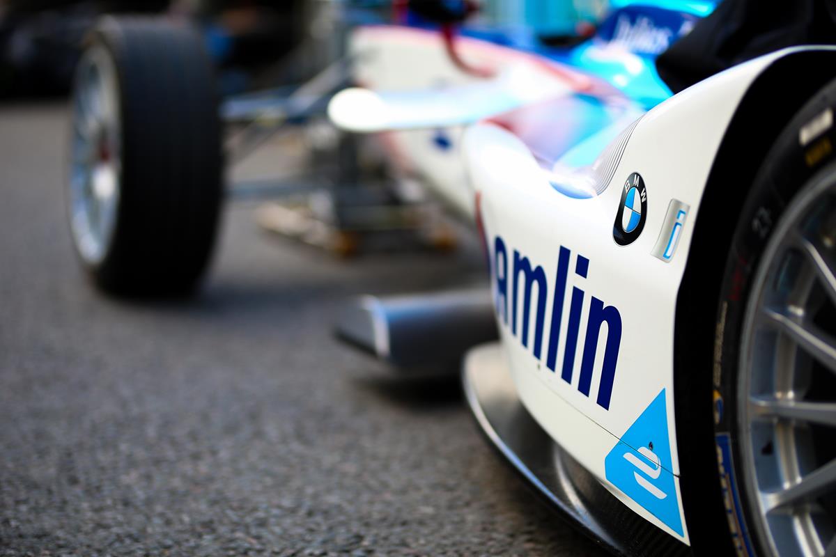 queleccom's tweet photo. OFICIAL: BMW entrará como equipo oficial de la Fórmula E en la temporada 2018-2019. #Queleccom https://t.co/HfOKO9I9pb