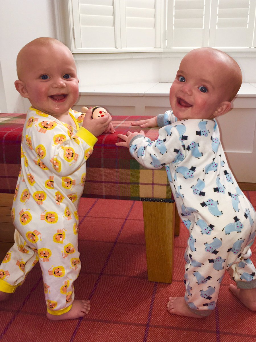 20toesuk's tweet photo. Monday monkey business #butterwouldntmelt #mischief #rompers @pandaandping https://t.co/EKT2xWnRCx