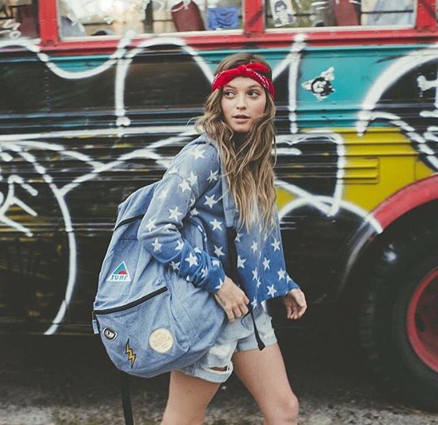 Christinec1993's tweet photo. Style af @lindsayperry https://t.co/PJgfVeY15z