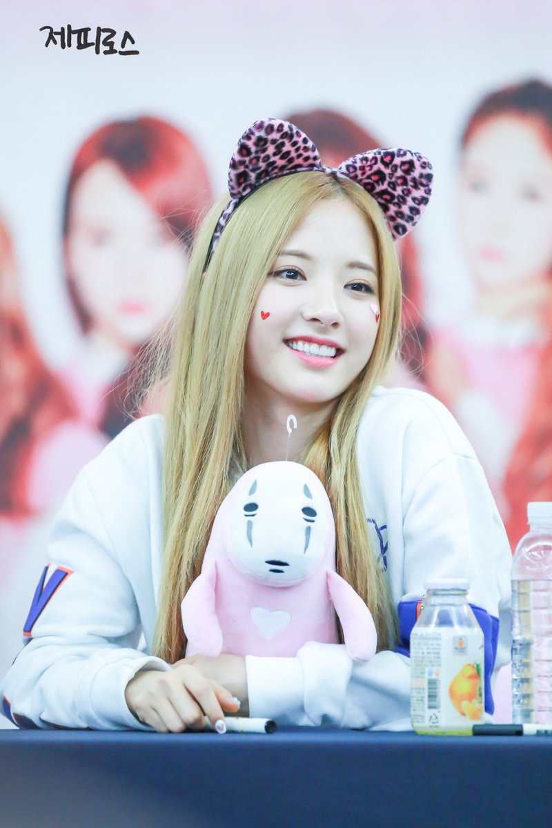 0819pics's tweet photo. ♡ 160403
#1년전_오늘의_김보나 #보나 https://t.co/ygjbW6pilW