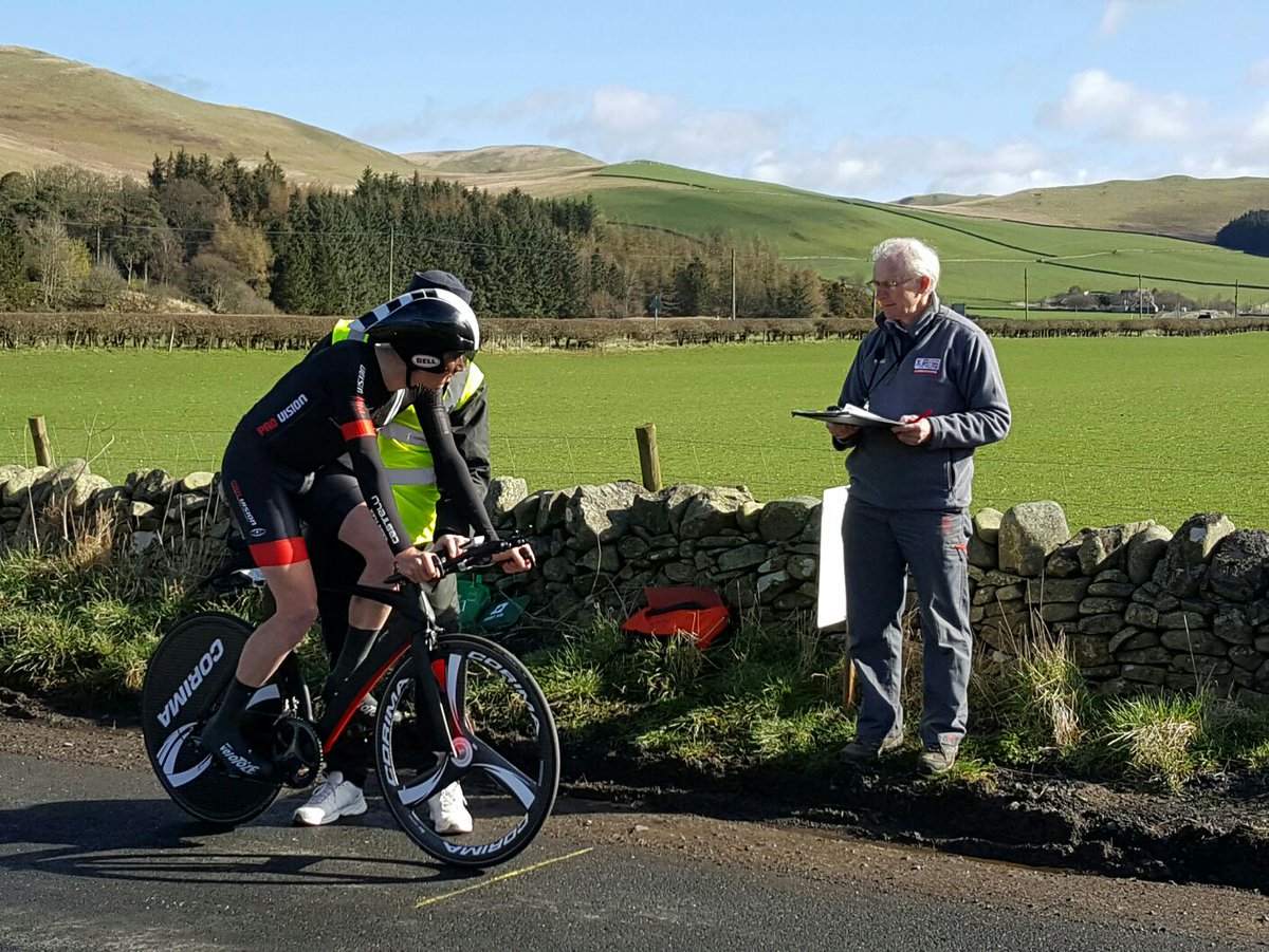 BioracerGO's tweet photo. John Archibald, winner of the @GordonArmsTT in a new course record time of 46.15. https://t.co/BNFdzHNaWH
