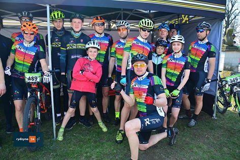 rydzyna24's tweet photo. #KaczmarekElectricMTB2017 Pasjonaci rowerów w rekordowej liczbie pojechali w #GrandPrixRydzyna <3 Wyniki na naszej stronie! https://t.co/SidWOu5wdy
