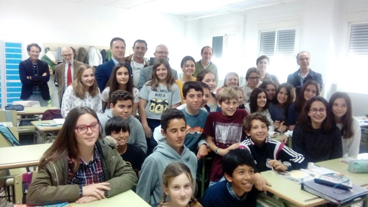 JLBelizon's tweet photo. Orgullosos de su centro #IESValdelagrana #elsonidoquehabito @CadizJunta @ElPuerto @EducaAnd https://t.co/kIXV0TPrDg