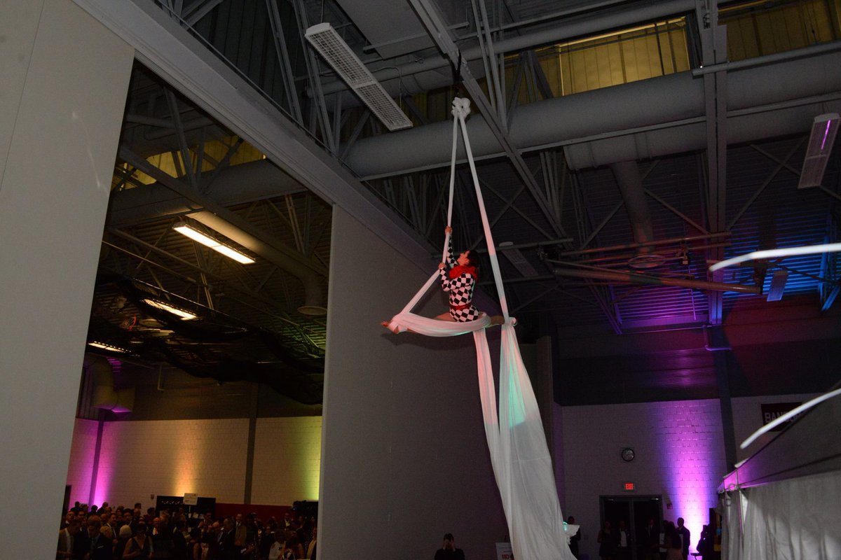 MoravianAcademy's tweet photo. This weekend's Cirque du MA Auction was spectacular! Thx to all who volunteered and came out to support Moravian Academy! #MAauction #MA275 https://t.co/rQATNOu5rO