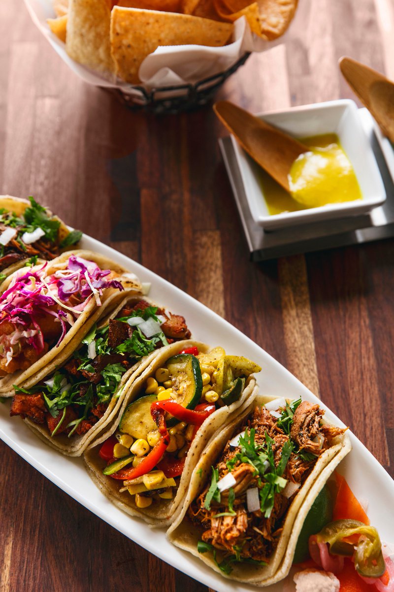 breakground's tweet image. #Warriors sign food deal w/ sister firms @LevyRestaurants &amp;amp; @bamco for @ChaseCenter. 5 local vendors featured. Story in SBJ. #nba