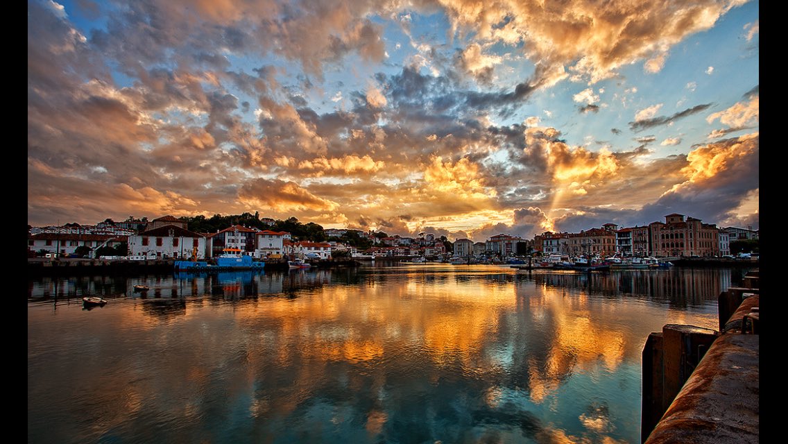 LandscapeFrance's tweet photo. @photo_ace #paysbasque #france #basquecountry #photography https://t.co/ma2B3t4osV https://t.co/V5WjaX0rLe