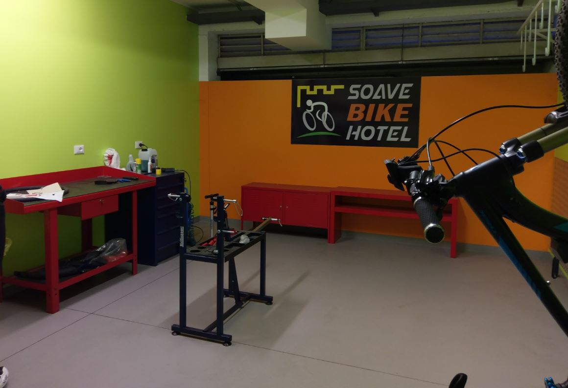 cyclingindustry's tweet photo. Our gallery from an incredible example of a hotel making the most out of cycle tourism: https://t.co/vHmS8gjNn0 https://t.co/X4usk6BRuJ