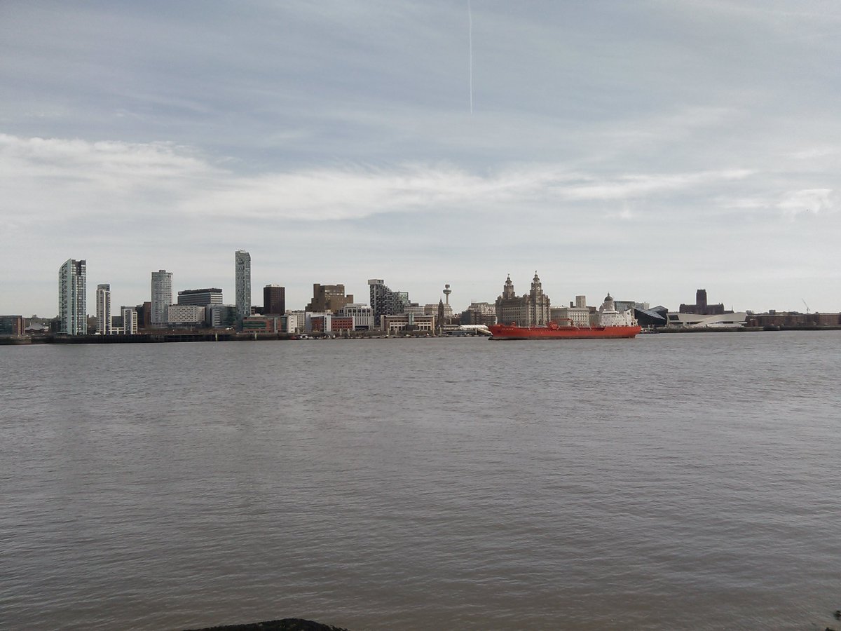 WatermanHer's tweet photo. We're working in Liverpool today, with wonderful views of the @UNESCOUK  world heritage site. #heritage #Liverpool https://t.co/jRjlsezUm5
