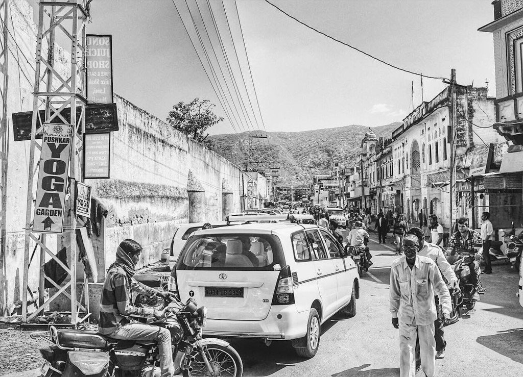 nakulkaushal's tweet photo. Streets Of Pushkar ...
#picoftheday #streetphotography #yourshot_india #indianphotography #canonphotography #pushk… https://t.co/KVypWb4UTE https://t.co/MOcGZ0SKAB