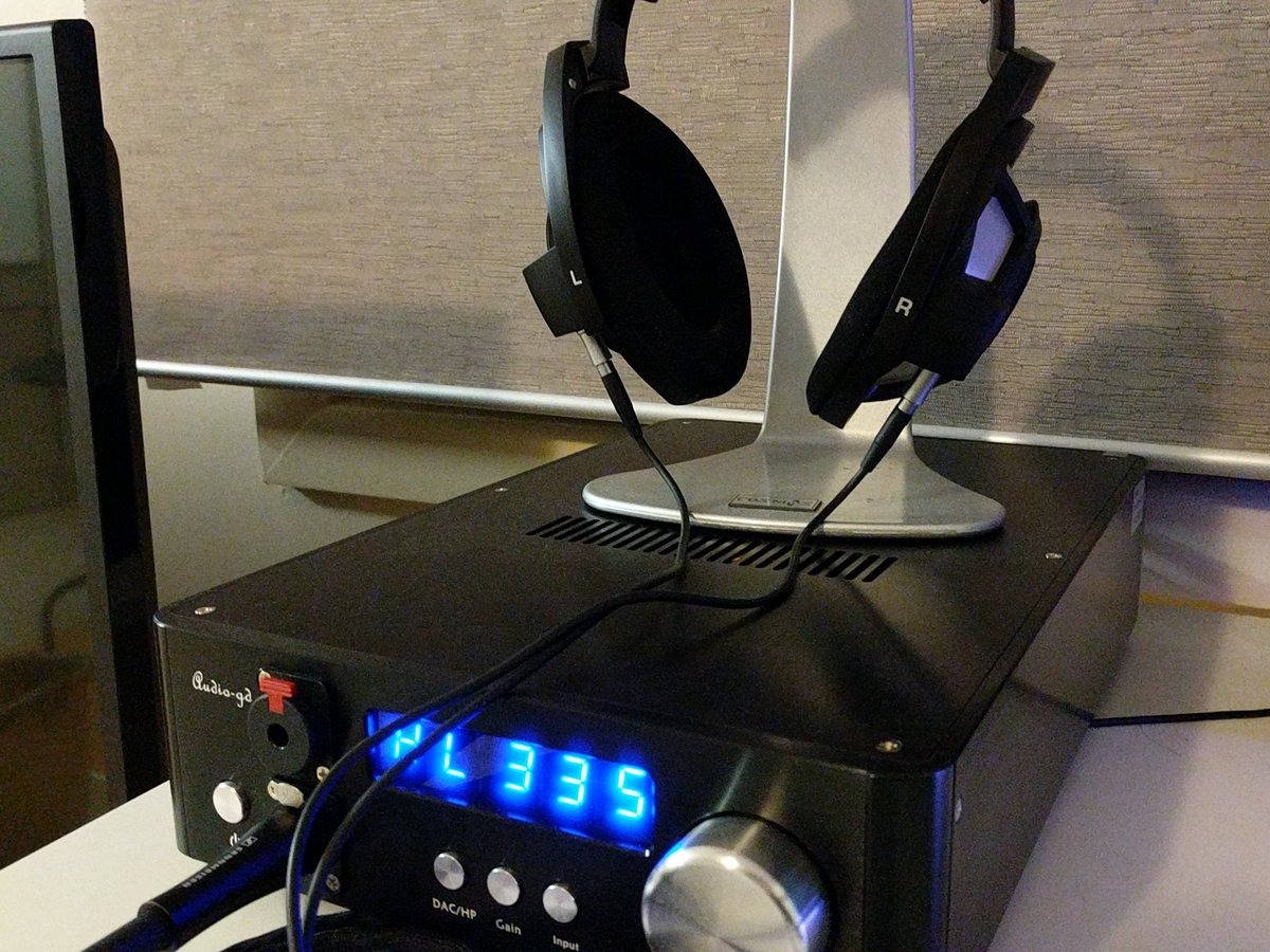 Drunk_Muffin's tweet image. Mmmm @SennheiserUSA #AudioGD