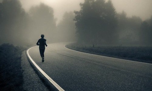 corremasvzla's tweet photo. ¿Correrás fuera? No te pierdas estos #CorreTips #CorreMas #Liderendeportes  https://t.co/DOz891N1nw https://t.co/aFVga03mpU