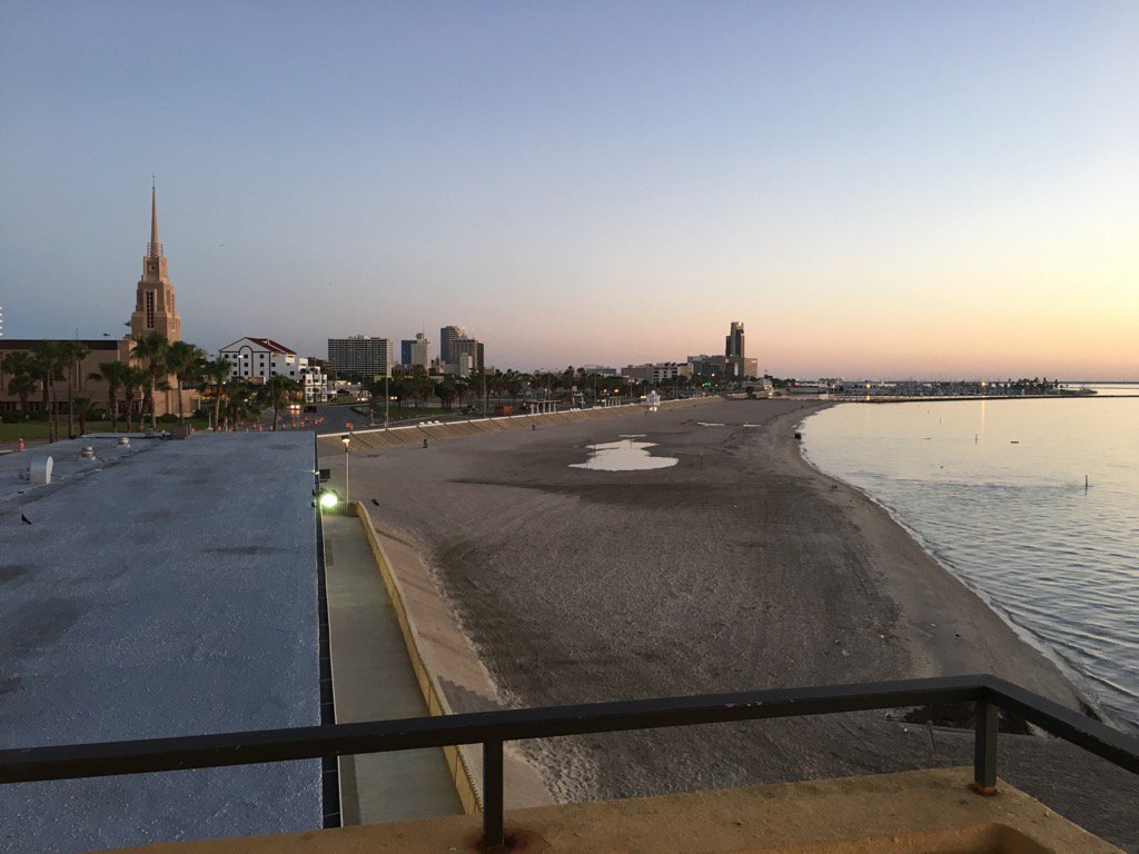 rdhammett's tweet photo. Beautiful Corpus Christi, Texas. #eitri https://t.co/bkR3LbNXmv