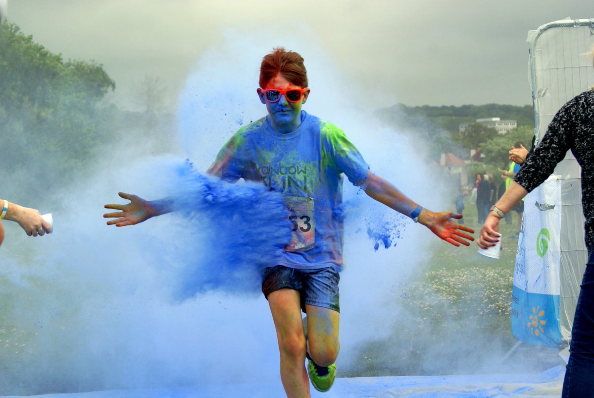 naomiandjacks's tweet photo. Discounted entry for our #Dorset #RainbowRun ends today! Don't miss out, sign up online >> https://t.co/aLGRhnlKSB #Poole https://t.co/N84T5YRze4