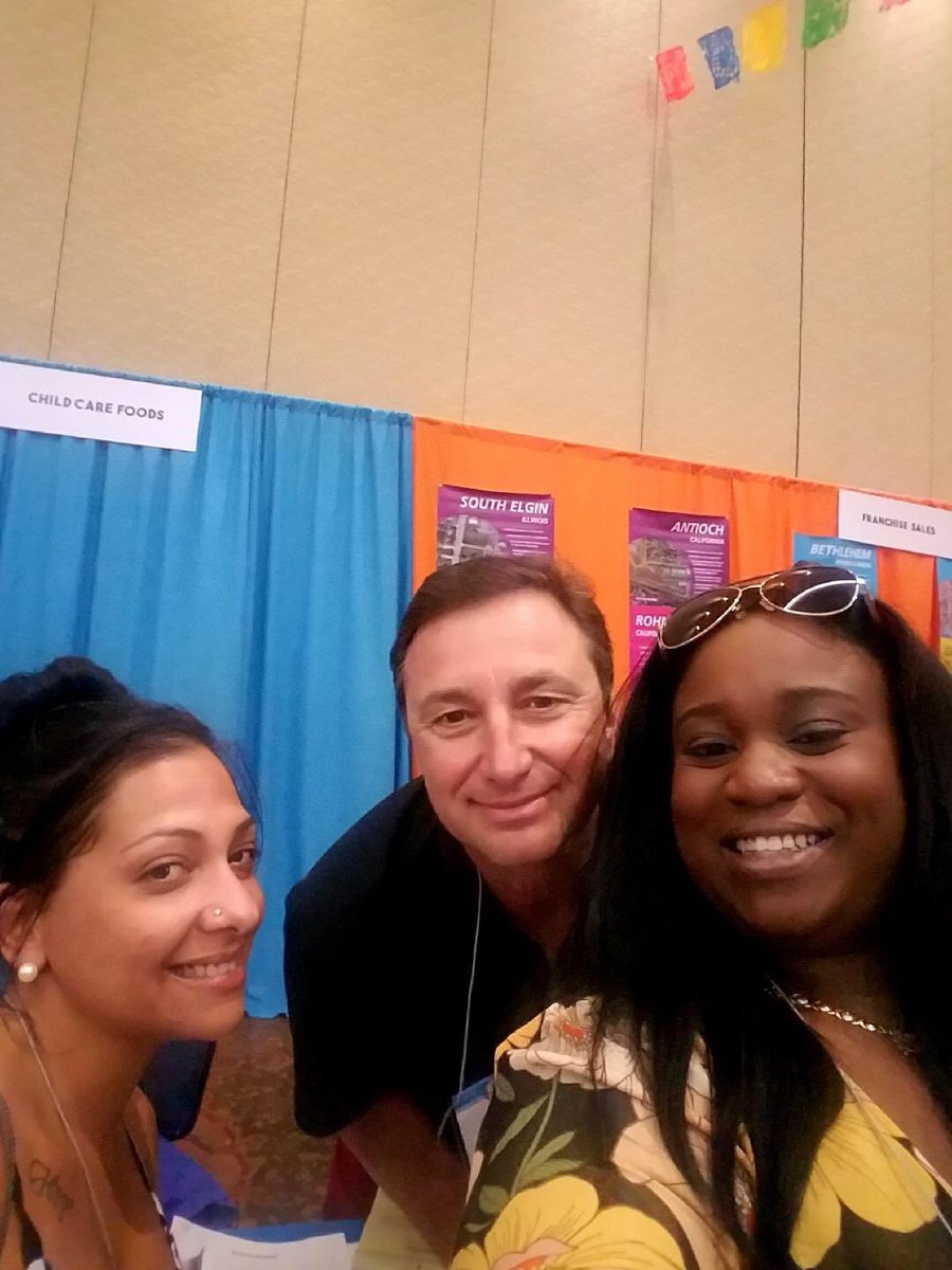 nikkip807's tweet photo. Vendor Pic....Childcare Foods #TLECON #scavengerhunt https://t.co/SNTgjEkQRp