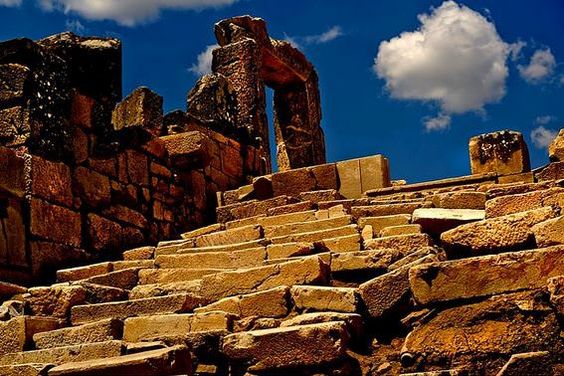 archaeologyart's tweet photo. Details from #Kibyra Ancient City (Greek: Κιβύρα), Burdur, Anatolia. https://t.co/lxjF9c6sgQ