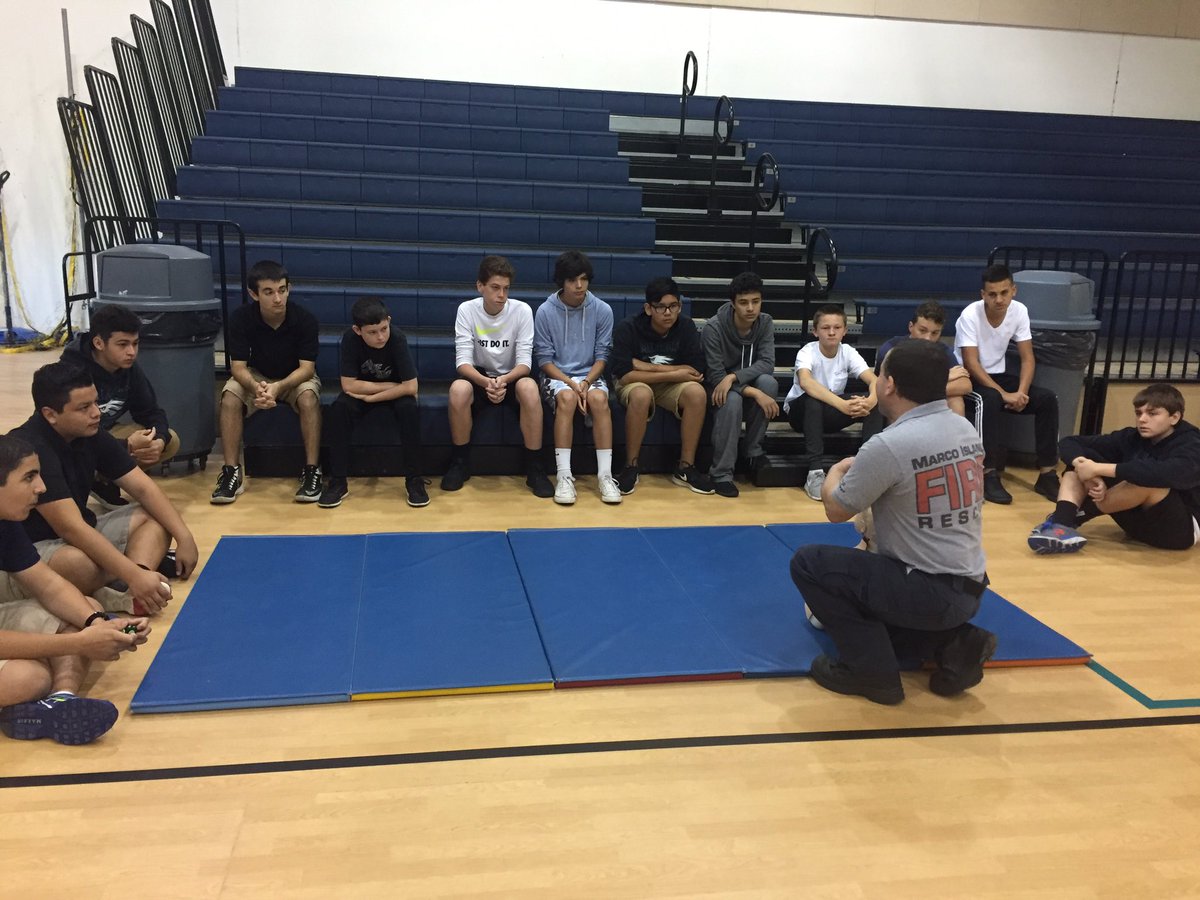 MarcoIslandFire's tweet photo. MIFR is teaching CPR/AED to 141 8th graders all week! Early Recognition, Early CPR & Early Defibrillation is key to survival!! #CPR #MICMS https://t.co/G46KiMT3Mq
