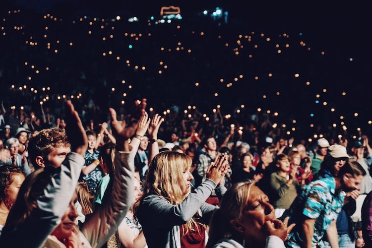 atomicmkting's tweet photo. Do you know who you target audience and customers really are? This guide is here to help you with that: https://t.co/OsXsyRbWK9 https://t.co/S0YbAFjxkp