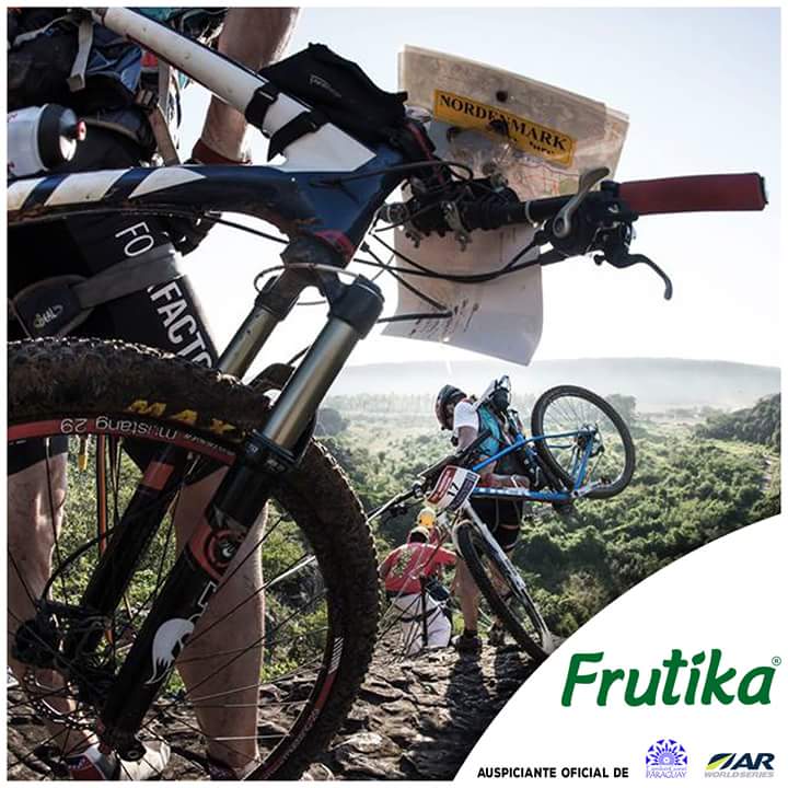 Los atletas saben que deben mantenerse bien alimentados e hidratados siempre, por eso eligen Frutika