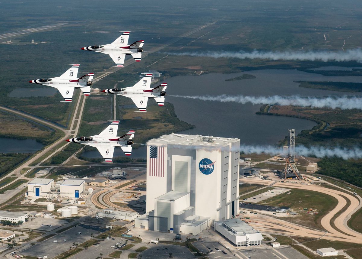 Hey <a href="/elonmusk/">Elon Musk</a> - I hope you don't mind but the <a href="/AFThunderbirds/">Thunderbirds</a> and I buzzed your <a href="/SpaceX/">SpaceX</a> launchpad yesterday. Pad 39-A!