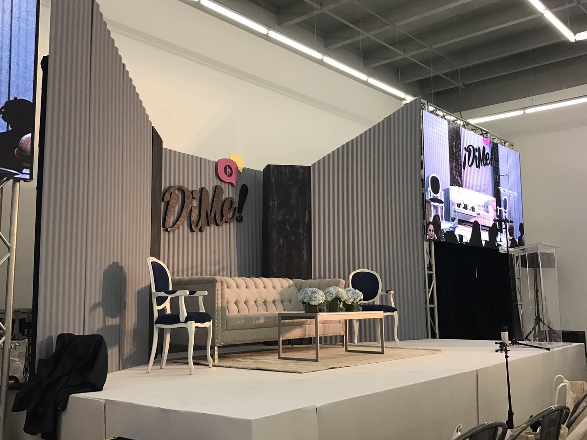soycoachgus's tweet photo. Todo listo para que la diversión y buena vibra en @dimemedia Summit arranque!!! Listo para aprender mucho! #hispz17 #hispanicize #dimemedia https://t.co/EFRxKK919D
