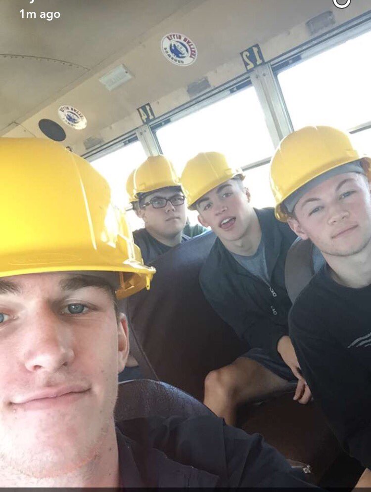 LandonDraper's tweet photo. Happy birthday brotha @HerroldReed have a good one🤘🏻 https://t.co/9Tr09P7kyY