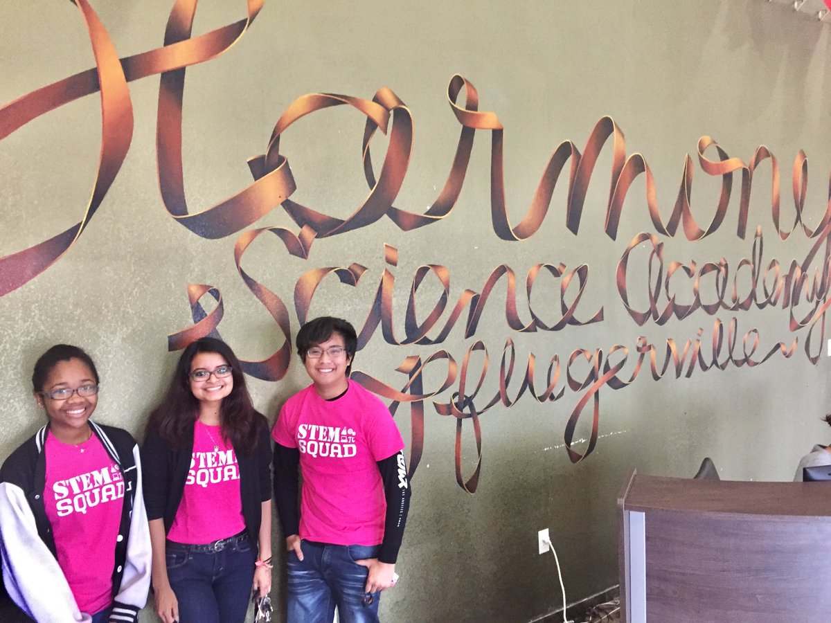 HSA_Pf's tweet photo. Happy Monday and 1st week of April from the STEM SQUAD! #squadgoals #HSAPf #StudentAmbassadors https://t.co/JYraI08nFA