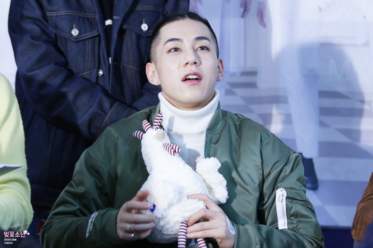 crossgenepics's tweet photo. casper — 170305

cr. 벚꽃소년 https://t.co/jF4hDPikpm