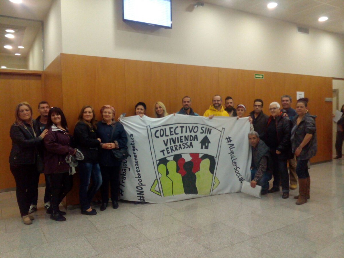 Condemna per amenaces a qui feia xantatge per expulsar inquilins del bloc Abat Marcet #Terrassa wp.me/p458Jd-4Z7 #AbatMarcetEnLucha