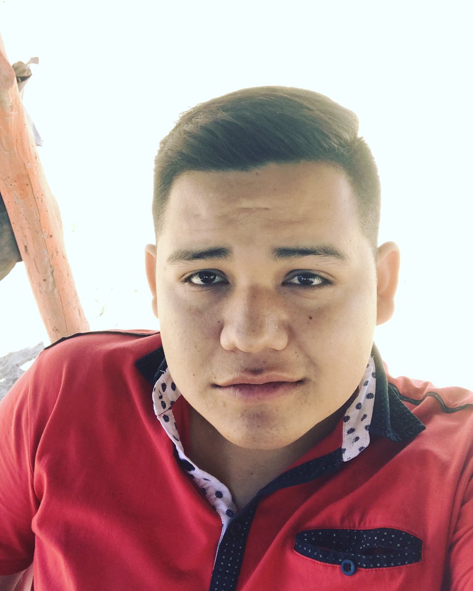 AngelElizalde24's tweet photo. Aquí estaré.. cuando te pierdas en la oscuridad🙏🏼👆🏽 https://t.co/23tIz53Ni2