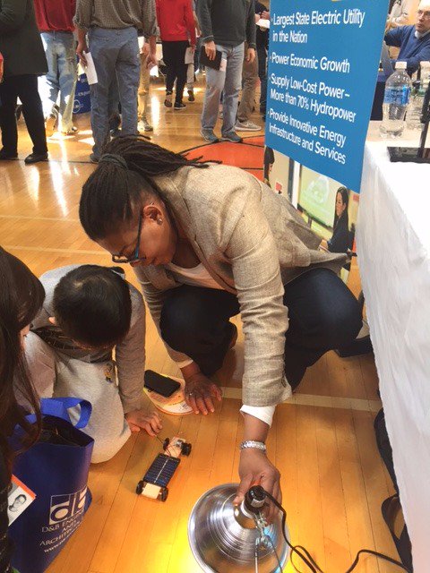 NYPAenergy's tweet photo. Had a great time speaking w/ Lower #HudsonValley Engineering Expo attendees on our history &amp; careers in #engineering https://t.co/bN92LXi2FG https://t.co/gXsVQjY7cz