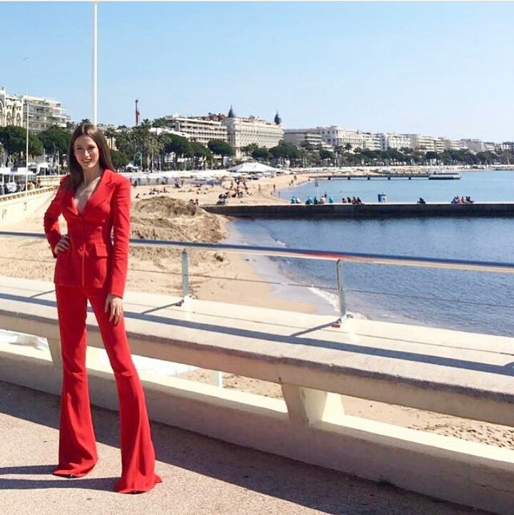 SSAlbanianFans's tweet photo. Serenay posted this photo on hee instagram account #cannes #serenayss https://t.co/2dP1xm1cU4