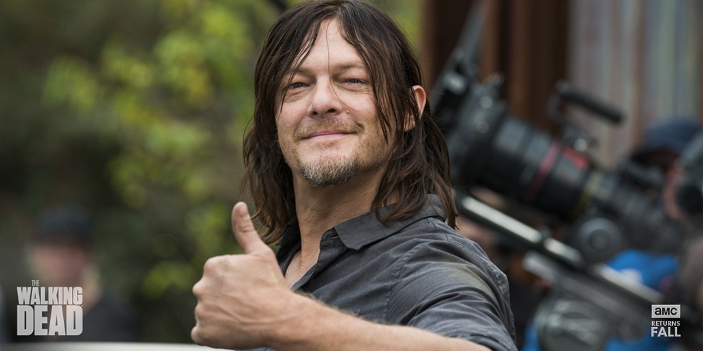 AMCTalkingDead's tweet photo. RT if you already want to rewatch Season 7 of #TWD. https://t.co/h6zpYCqpLc