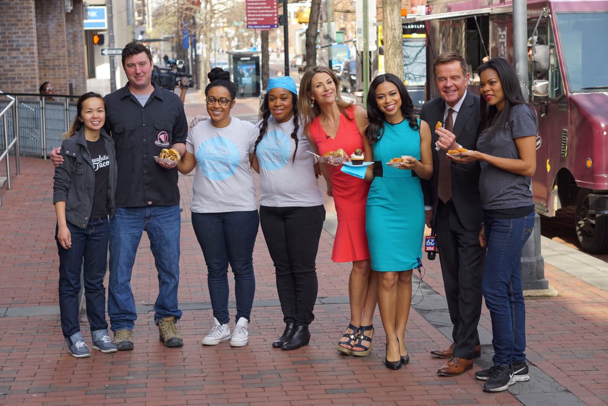 Thank you <a href="/FOX29philly/">FOX 29</a> for hosting us this morning! Great preview #strEATS w <a href="/OINKandMOObbq/">OINK and MOO bbq</a> <a href="/cowandthecurd/">The Cow and The Curd</a> @Milksugarcakes #yagottatry