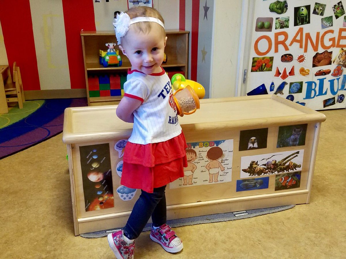 JennsBliss's tweet photo. #OpeningDay #RangersOpeningNight #TexasRangers @Rangers This little one is celebrating at Daycare!!! #GoTexasRangers @jedeleon82 @FOX4 ❤️💙⚾️ https://t.co/bqyoXRtNuC