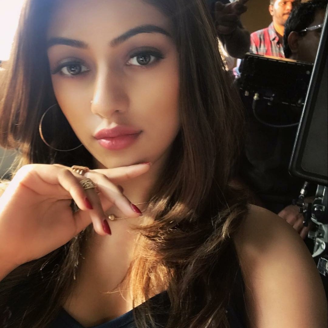 ItsAnuEmmanuel_'s tweet photo. @ItsAnuEmmanuel_ Exciting things coming up... 
@PawanKalyan sir #FirstdayofPK25 https://t.co/cJ0tumGYGf