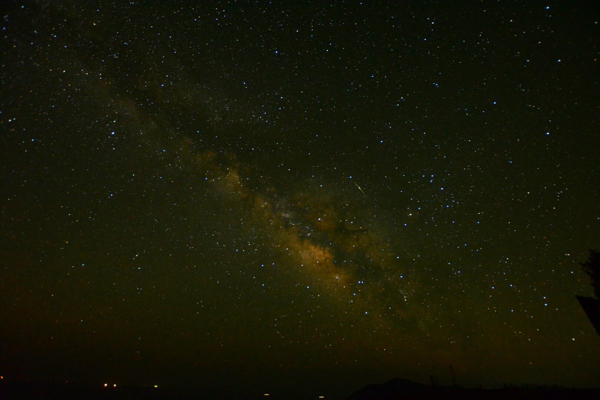 K Katsufumi 昨晩の空の公園 また星空企画 実施予定です 4月22日が三大流星群の こと座流星群 極大なので その前後で考えています また詳細は後日書きたいとおもいます 大分県 大分 佐伯市 佐伯 米水津 空の公園 星 星空 撮影 星空