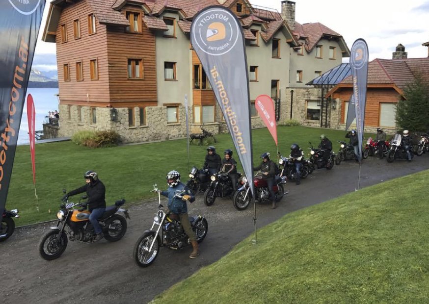 800 KM CELEBRATES ITS EIGHTH EDITION IN ARGENTINA WITH LS2 
#Ls2 #Ls2helmets #Ls2alwaysahead #Ls2moments #800km
facebook.com/LS2HelmetsOfic…