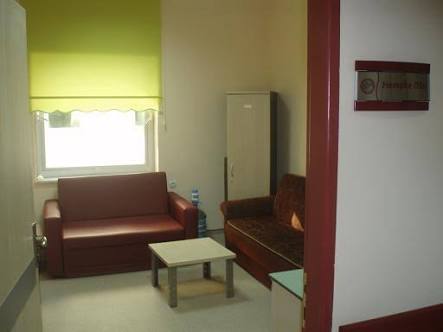 Eyy sevgili sensiz hemşire odası bile sürgün sayılır...