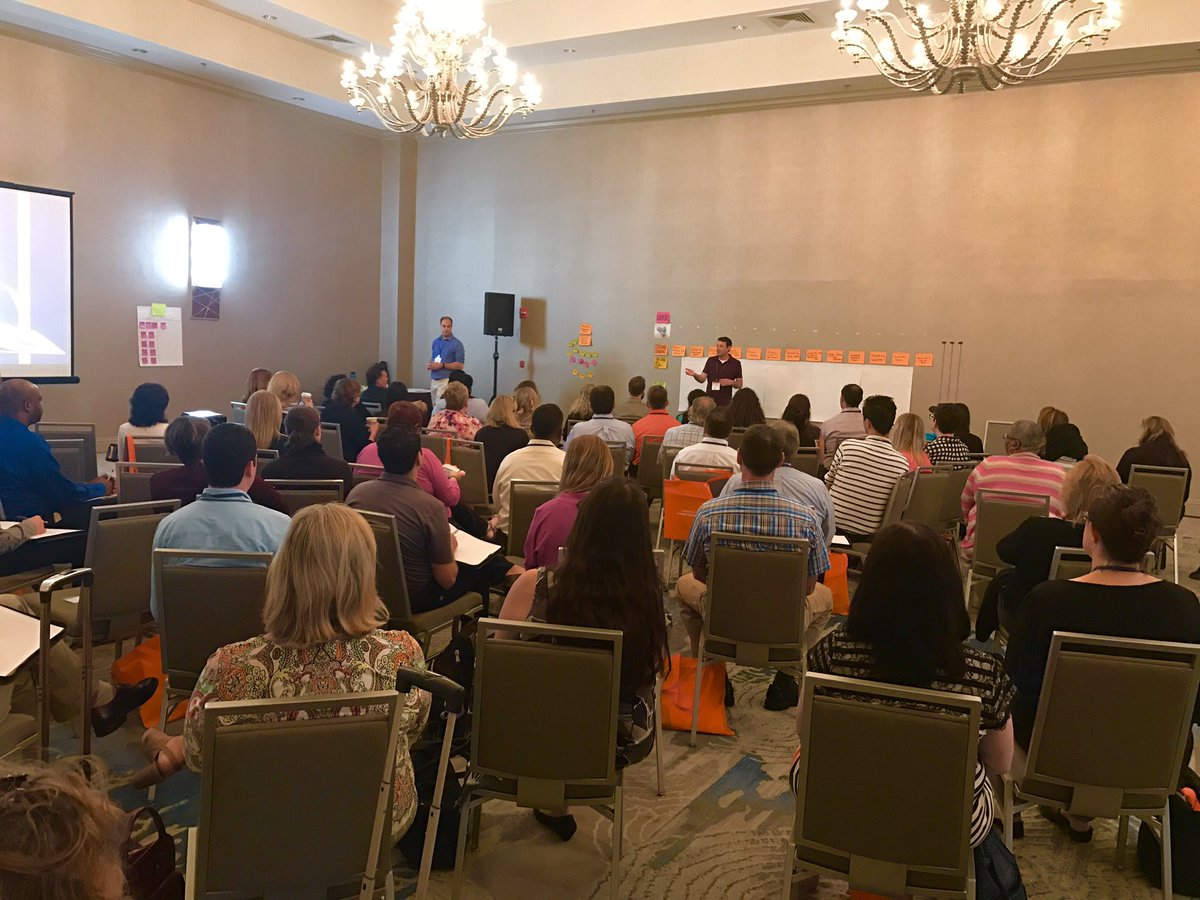 ericawoodsgo's tweet photo. As a #maryland gal, it's great to have 3 @UofMaryland folks lead discussion on 'Think Like A Customer' session at @projectsummit! #psbaworl https://t.co/bYl4znGTxo