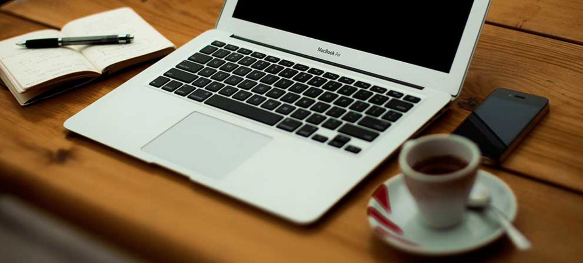 Are you a #digitalnomad, self employed, or just have to work to catch up on this weekend? Don't try and get through without coffee!