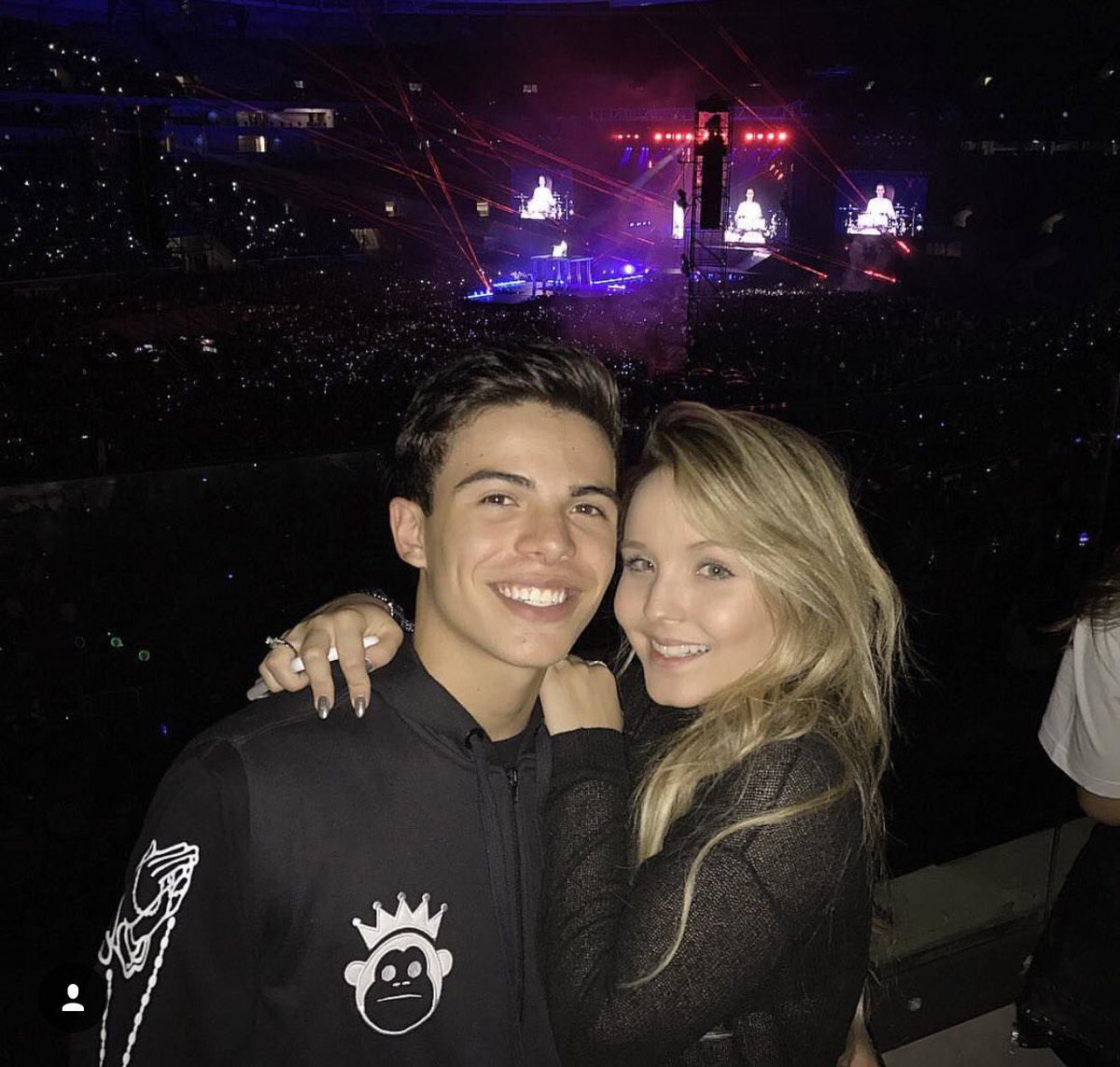 euthomazcosta's tweet photo. Mais um dia de show com ela ❤️ https://t.co/y49SsQpipV