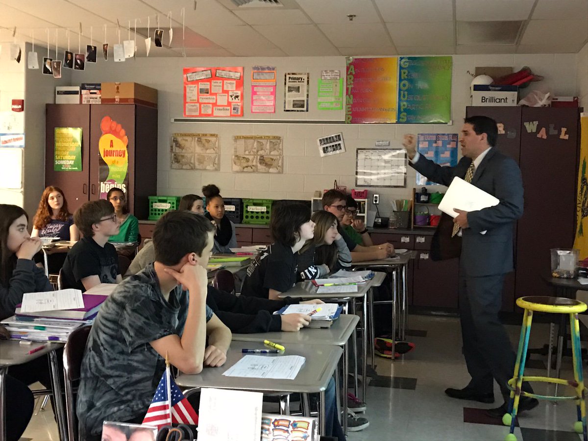Mr. Yohn stopped by to give a great PSSA pep talk to our students! #masdproud #masdvision