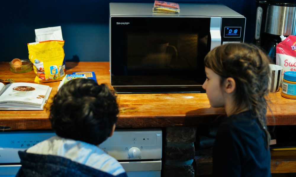 themessengersfr's tweet image. Retour sur la #cookingsession de @Moovely avec @SharpHomeEU